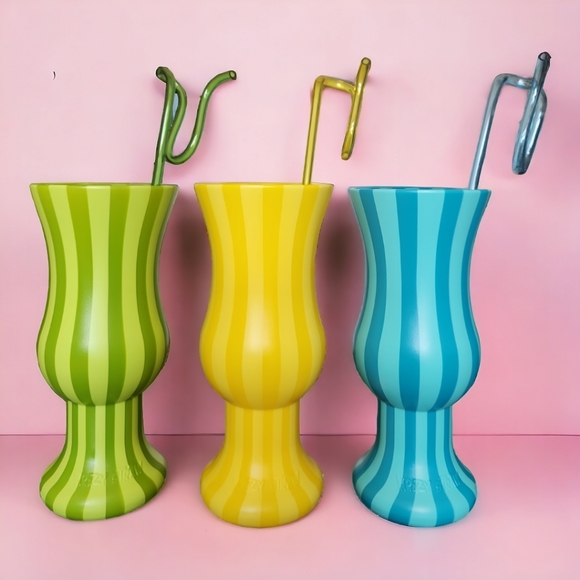 Plastic Stripe Hurricane Cup with Krazy Straw 20 Pcs - Picture 10 of 16